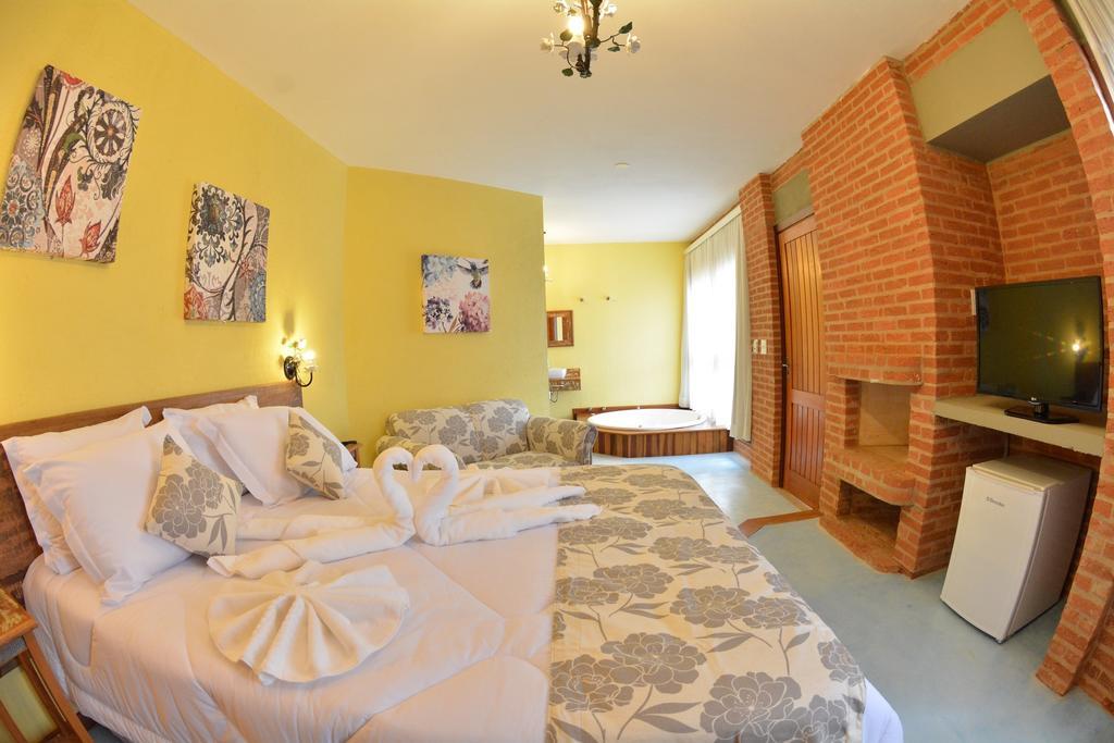 Pousada Villa dos Leais Serra Negra  Habitación foto