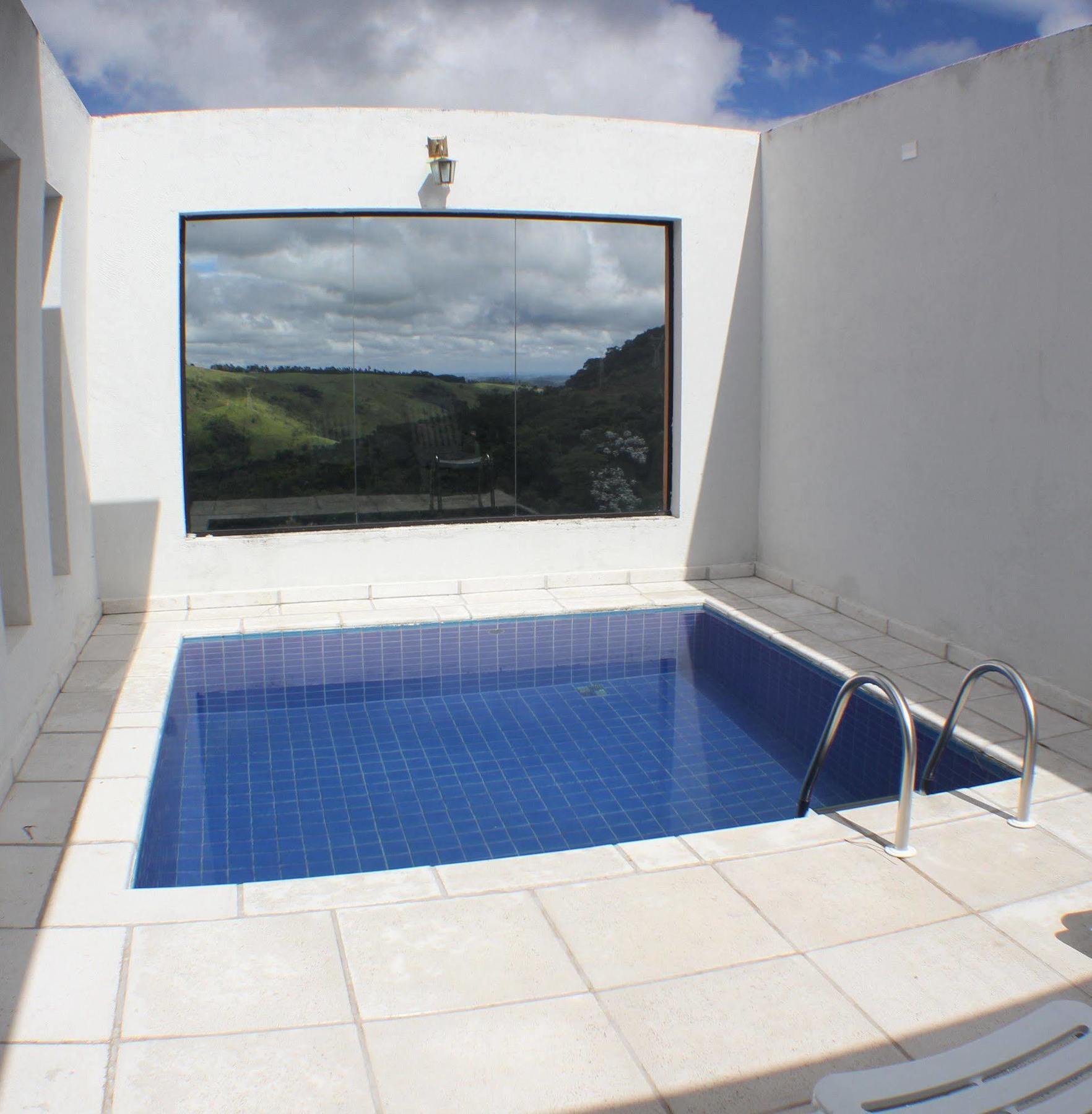 Pousada Villa dos Leais Serra Negra  Exterior foto